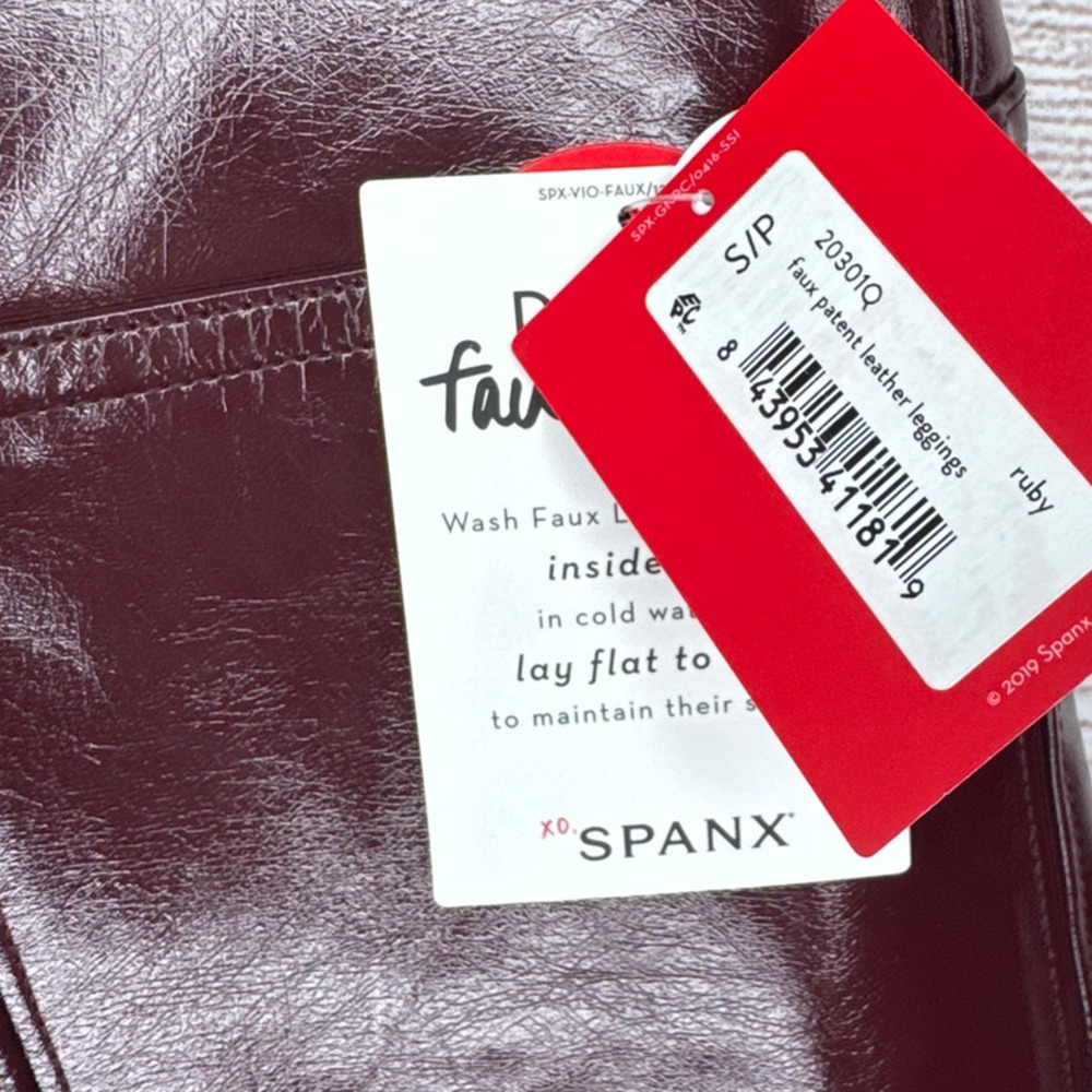 NWT Spanx Faux Patent Leather Burgundy Leggings Women’s Size Small - Picture 8 of 10